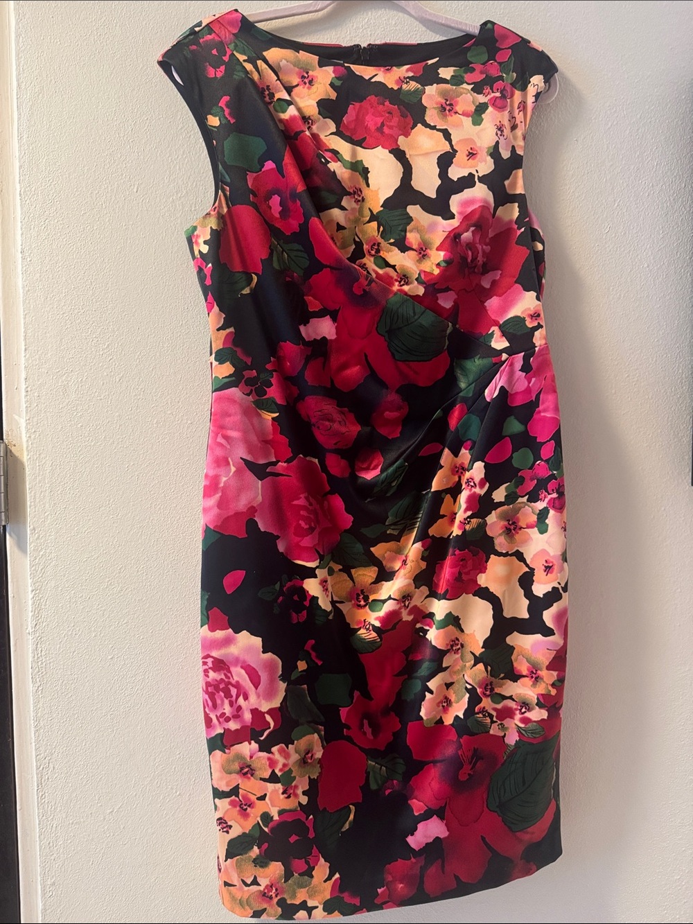 Floral Sleeveless Midi Sheath Dress in Black, Pink and Green